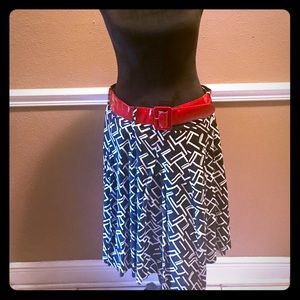 Larry Levine printed belted skirt